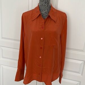 Equipment blouse